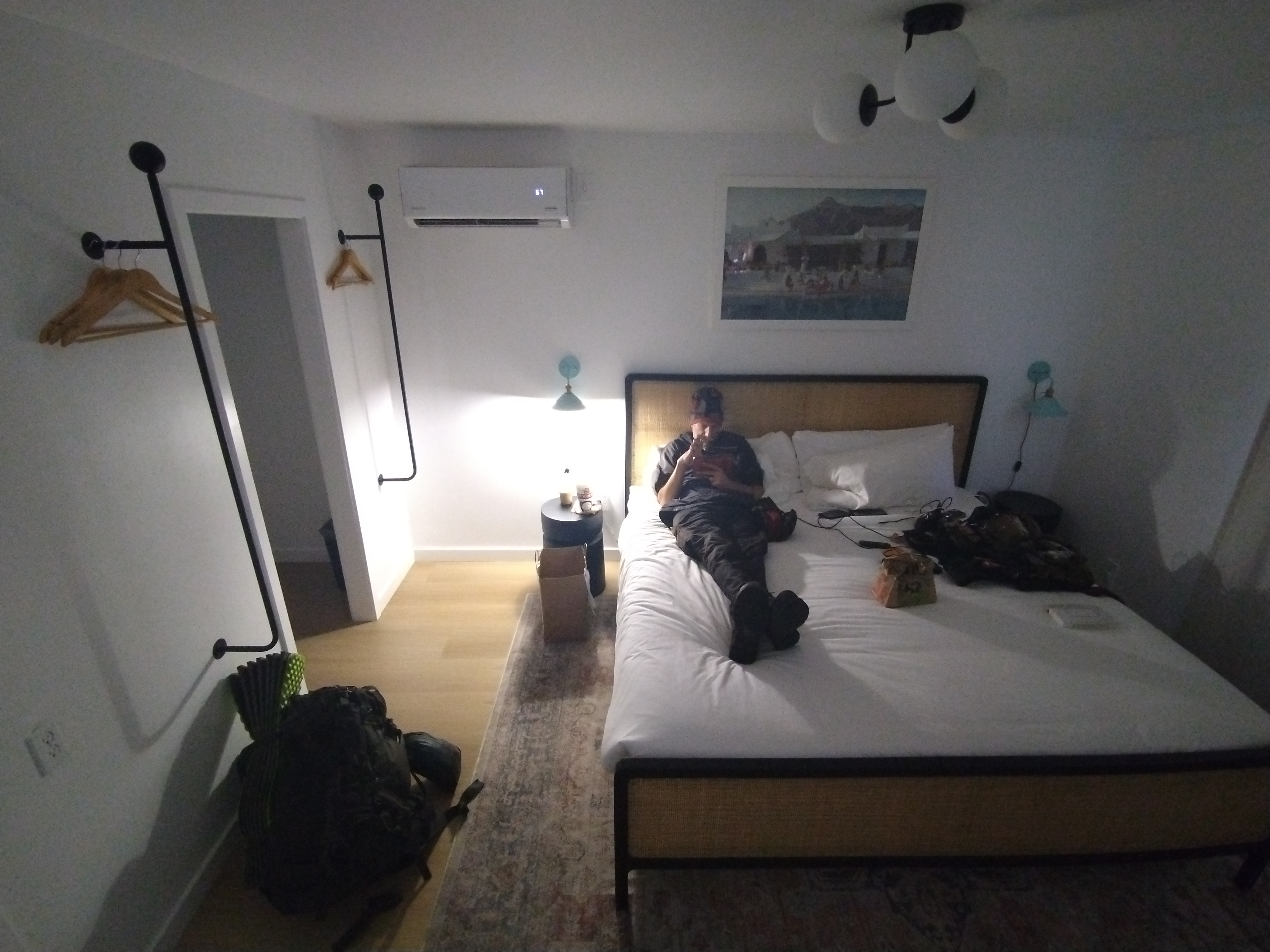 A Night of Music and Digital Relaxation