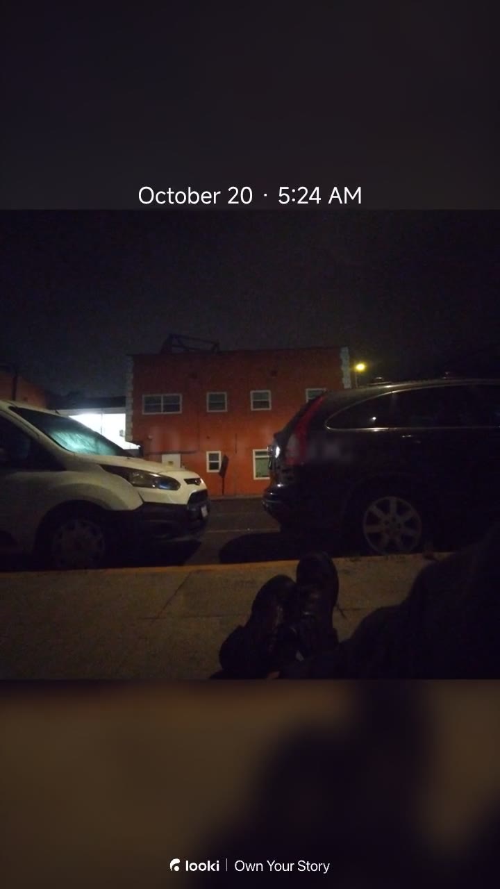 Daily Vlog (Oct 20, 2026): Early Reflections, Focused Work, and Sunny Little Breaks