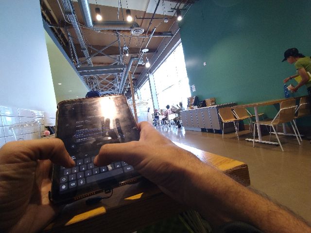 Looki L1 photo