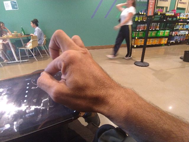 Looki L1 photo