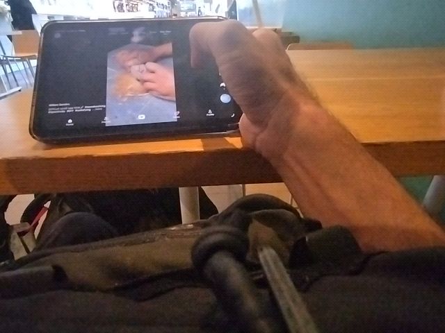 Looki L1 photo