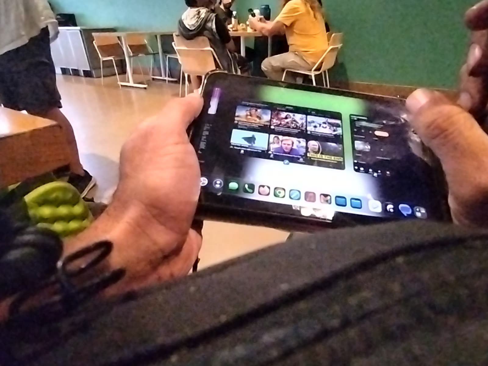 Looki L1 photo