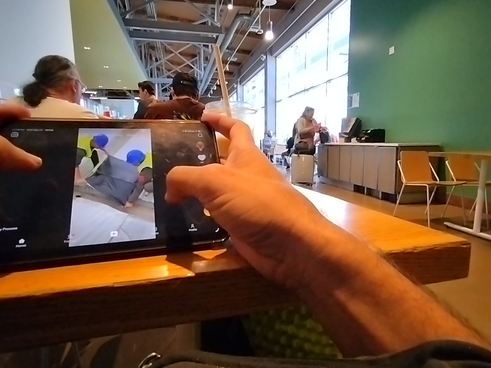 Looki L1 photo