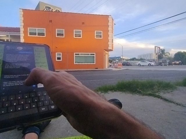 Looki L1 photo